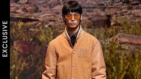 louis vuitton digital fashion|Louis Vuitton NFTs are back with a €7,900 phygital varsity jacket.